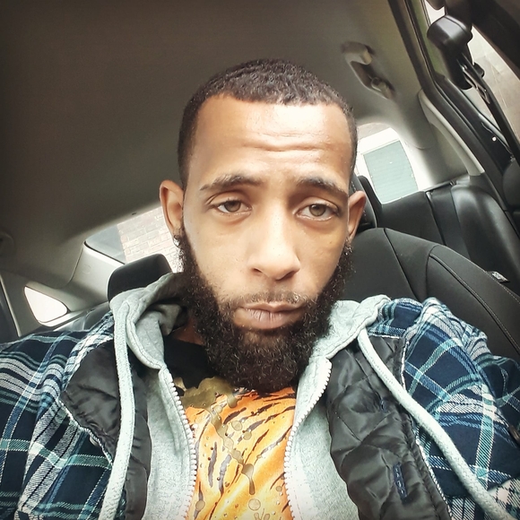 Meet your Posher, Cedric - Picture 1 of 1